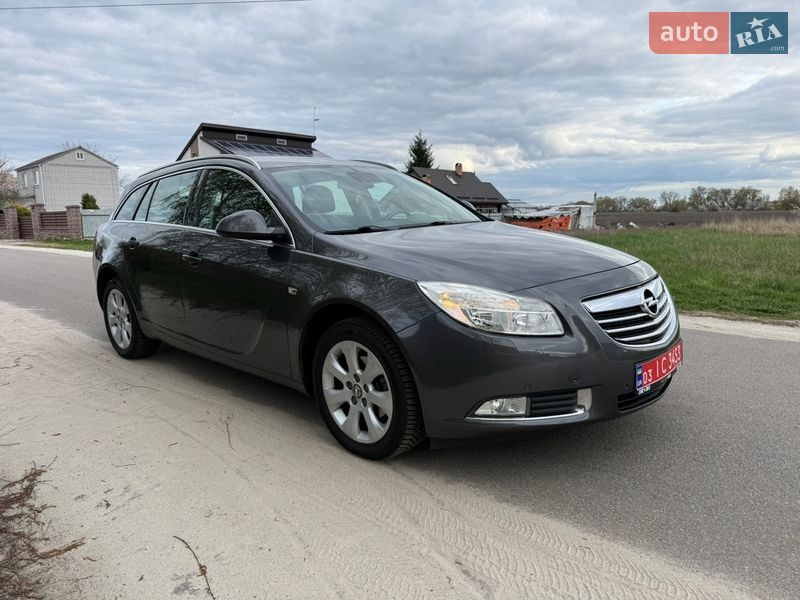 Универсал Opel Insignia 2009 в Борисполе