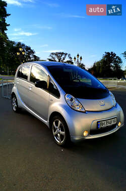 Хэтчбек Peugeot iOn 2015 в Одессе