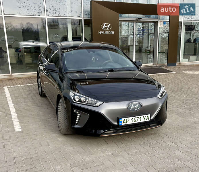 Хэтчбек Hyundai Ioniq 2018 в Запорожье