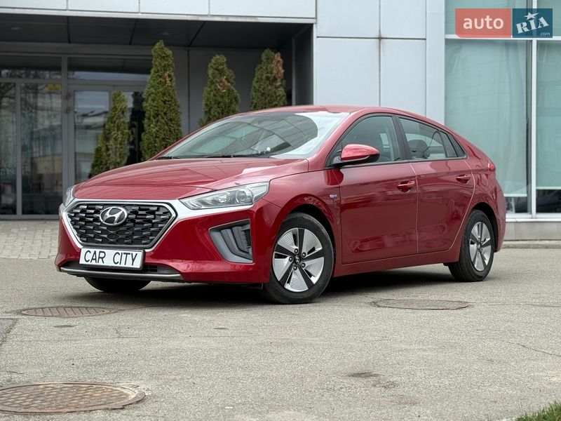 Лифтбек Hyundai Ioniq 2020 в Киеве