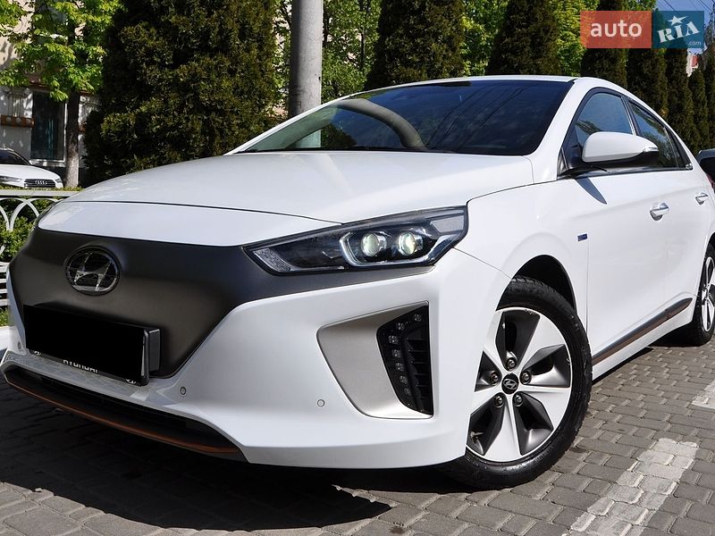 Хэтчбек Hyundai Ioniq 2018 в Одессе