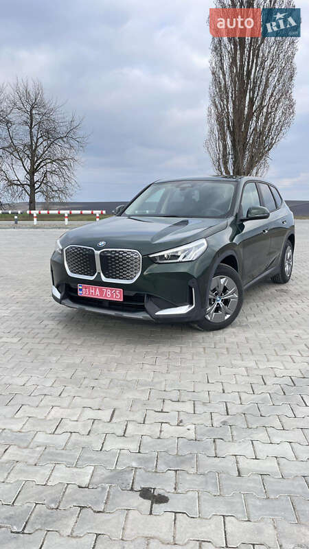 Внедорожник / Кроссовер BMW iX1 2024 в Черновцах