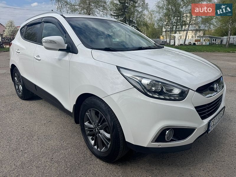Позашляховик / Кросовер Hyundai ix35 2015 в Чернівцях