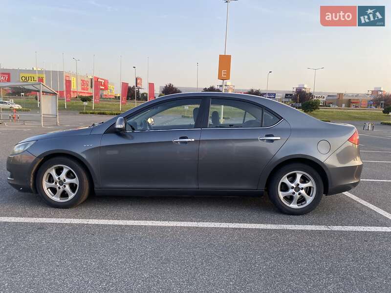 Седан JAC J5 2014 в Львове Седан JAC J5 2014 в Львове