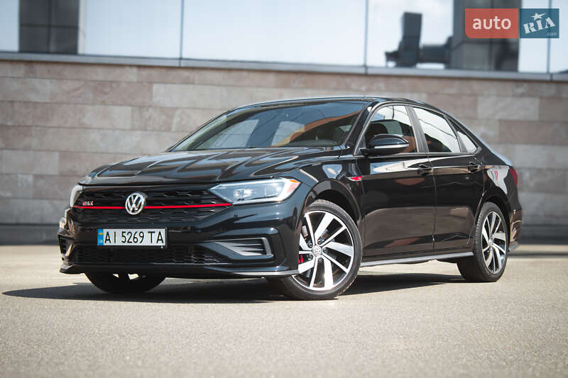 Седан Volkswagen Jetta 2021 в Киеве