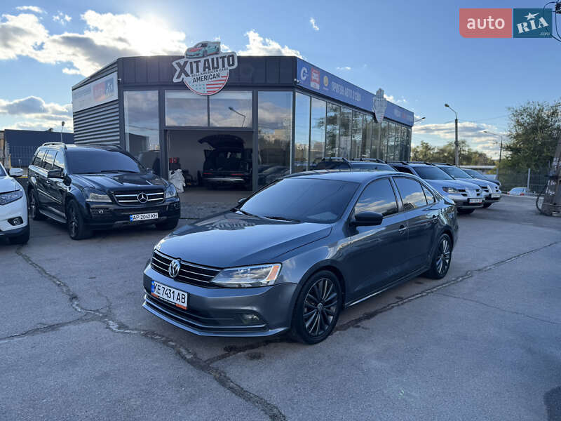 Седан Volkswagen Jetta 2016 в Запорожье Седан Volkswagen Jetta 2016 в Запорожье
