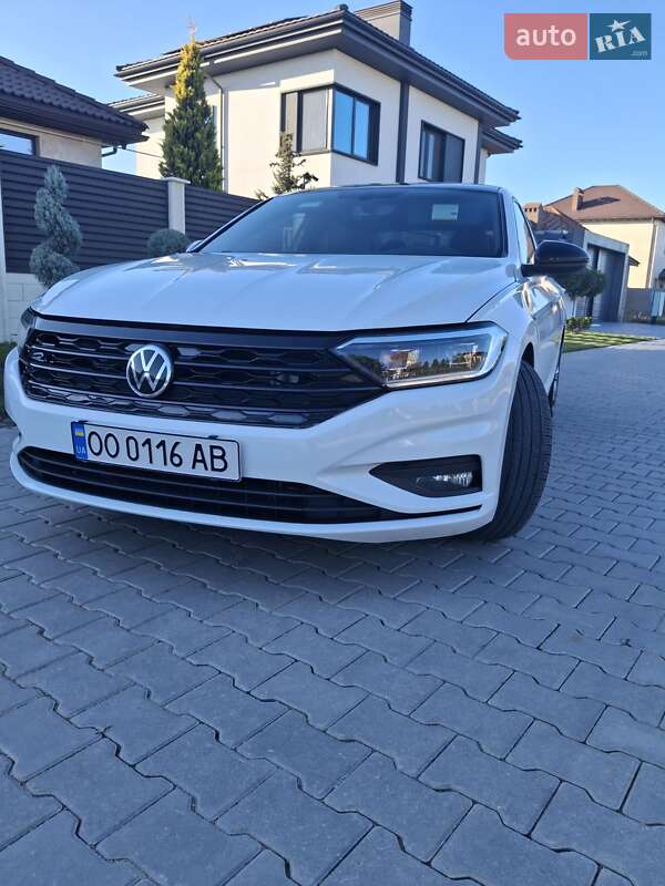 Седан Volkswagen Jetta 2021 в Одессе