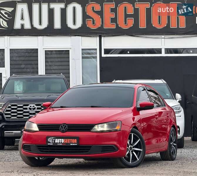 Седан Volkswagen Jetta 2012 в Харкові