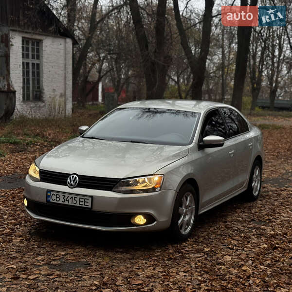 Седан Volkswagen Jetta 2011 в Пирятине Седан Volkswagen Jetta 2011 в Пирятине