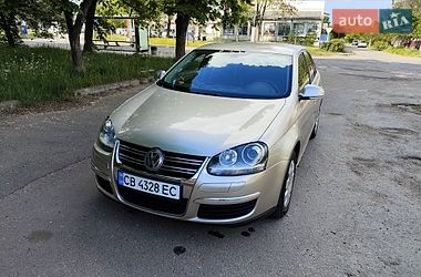 Седан Volkswagen Jetta 2008 в Чернигове