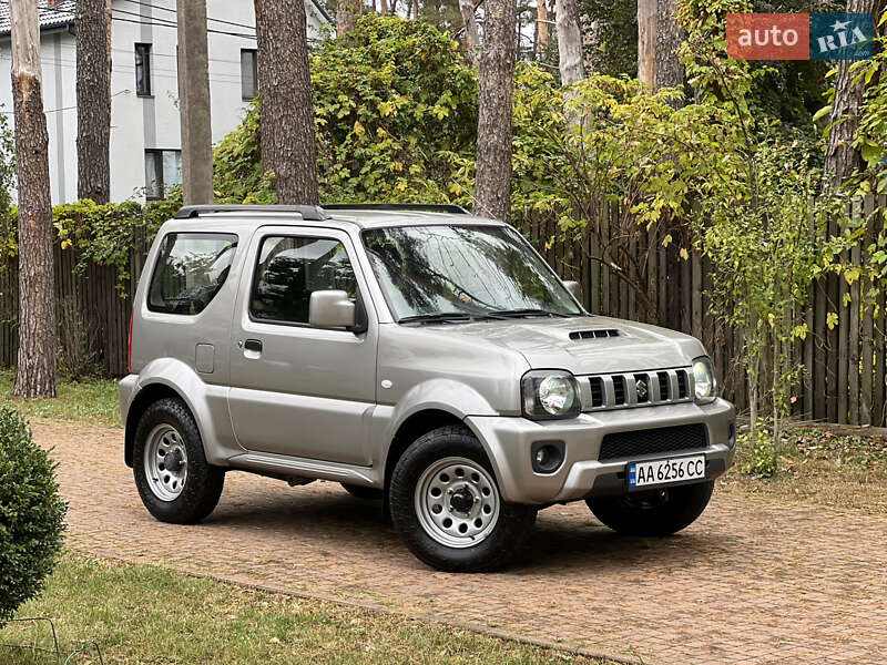 Внедорожник / Кроссовер Suzuki Jimny 2015 в Киеве