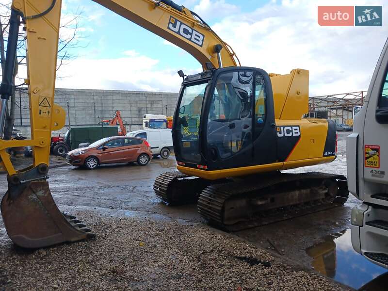 Гусеничный экскаватор JCB JS 145 2010 в Калуше Гусеничный экскаватор JCB JS 145 2010 в Калуше