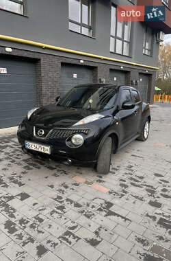 Внедорожник / Кроссовер Nissan Juke 2012 в Теофиполе