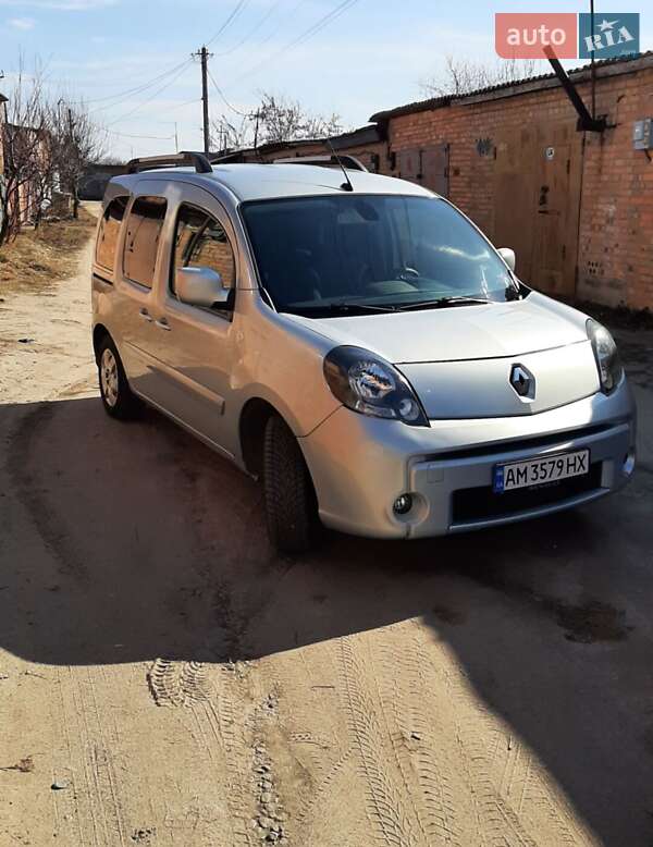 Минивэн Renault Kangoo 2011 в Бердичеве