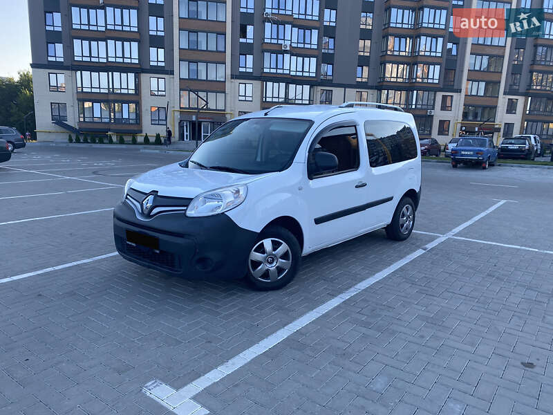 Минивэн Renault Kangoo 2015 в Бердичеве Минивэн Renault Kangoo 2015 в Бердичеве