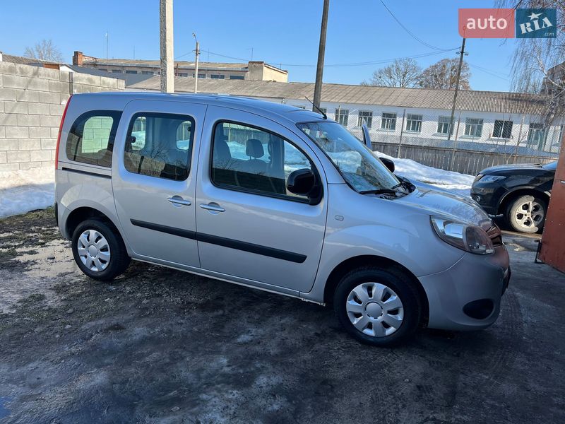 Минивэн Renault Kangoo 2014 в Дубно