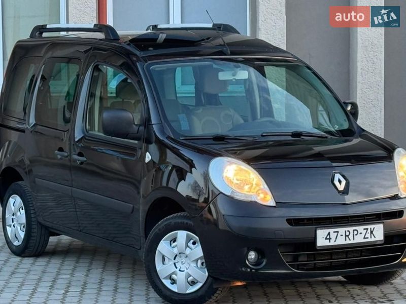 Мінівен Renault Kangoo 2010 в Стрию Мінівен Renault Kangoo 2010 в Стрию