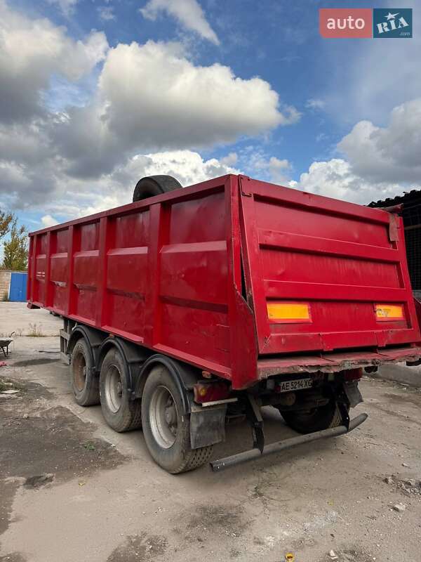 Самосвал прицеп Bodex Kiss 33 2006 в Кривом Роге