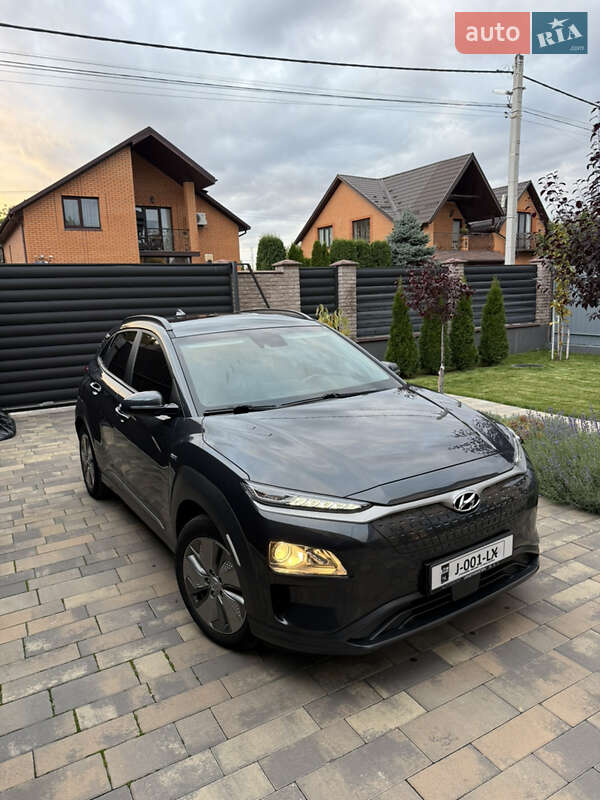 Внедорожник / Кроссовер Hyundai Kona Electric 2020 в Виннице