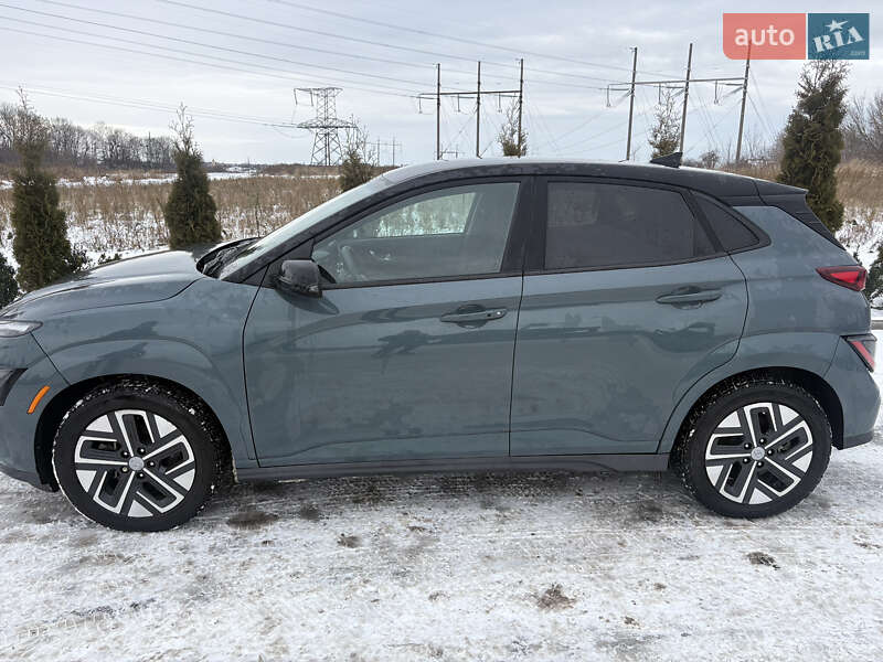 Внедорожник / Кроссовер Hyundai Kona Electric 2021 в Клевани