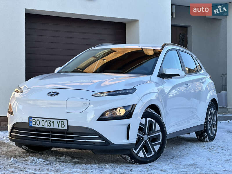 Внедорожник / Кроссовер Hyundai Kona 2021 в Тернополе