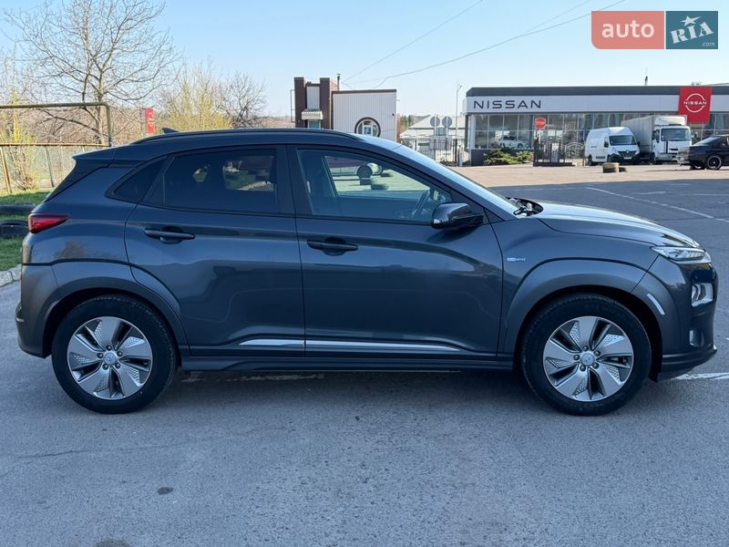 Позашляховик / Кросовер Hyundai Kona 2020 в Рівному