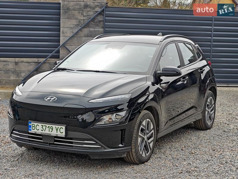 Внедорожник / Кроссовер Hyundai Kona 2022 в Львове