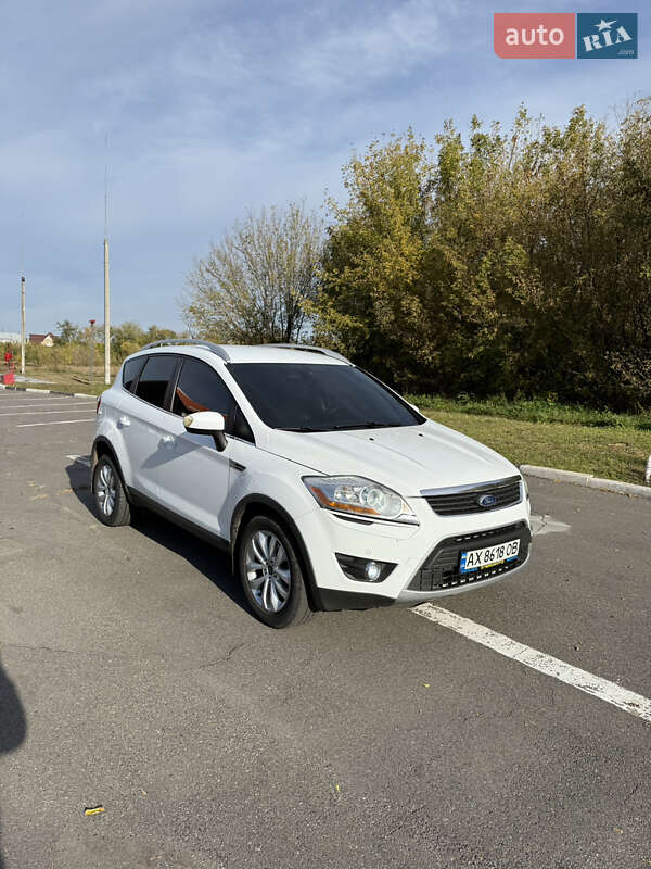 Позашляховик / Кросовер Ford Kuga 2011 в Харкові