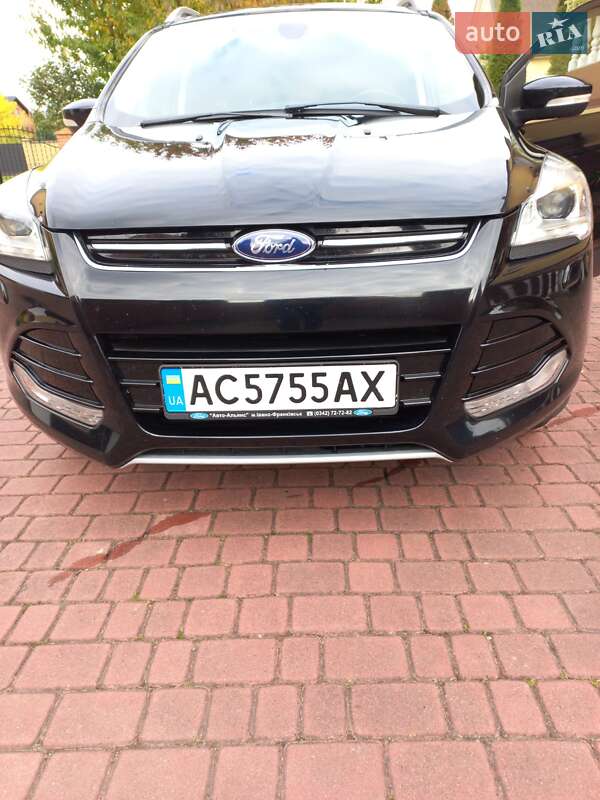 Внедорожник / Кроссовер Ford Kuga 2013 в Луцке