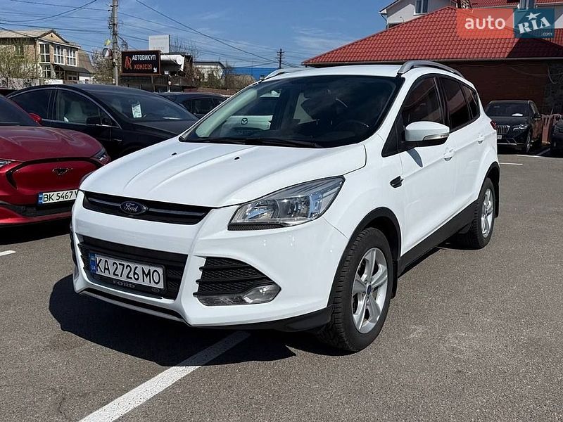 Внедорожник / Кроссовер Ford Kuga 2013 в Киеве Внедорожник / Кроссовер Ford Kuga 2013 в Киеве