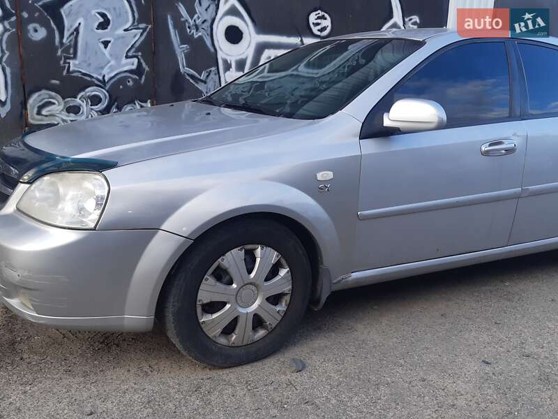 Седан Chevrolet Lacetti 2005 в Киеве
