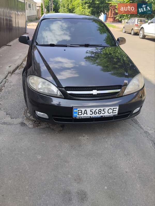 Хэтчбек Chevrolet Lacetti 2006 в Александрие Хэтчбек Chevrolet Lacetti 2006 в Александрие