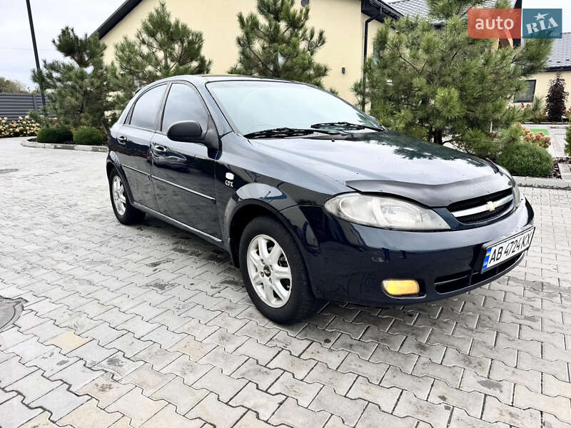Хэтчбек Chevrolet Lacetti 2007 в Виннице Хэтчбек Chevrolet Lacetti 2007 в Виннице