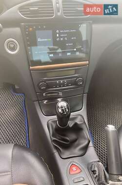 Ліфтбек Renault Laguna 2004 в Одесі