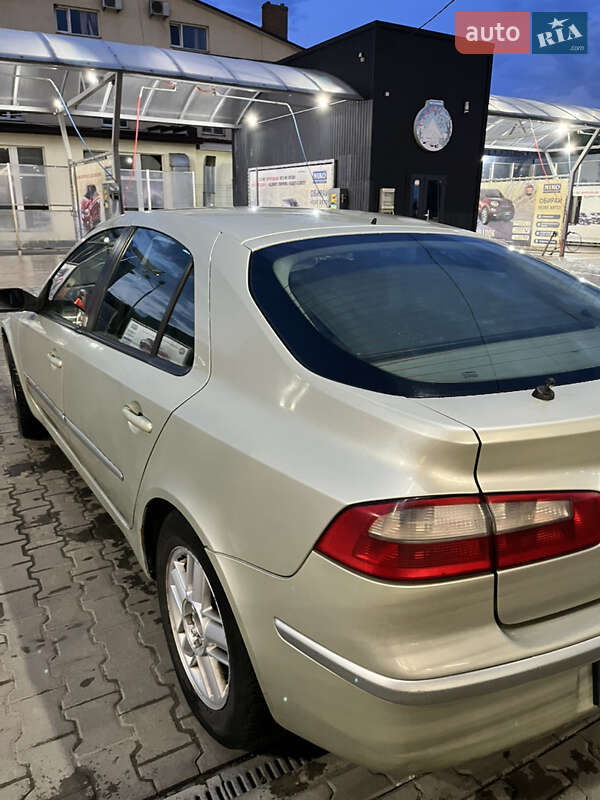 Лифтбек Renault Laguna 2004 в Черновцах