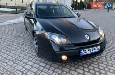 Универсал Renault Laguna 2010 в Остроге