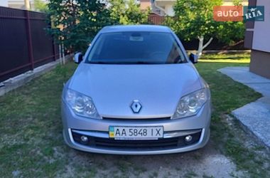 Лифтбек Renault Laguna 2008 в Киеве