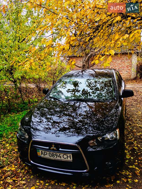 Седан Mitsubishi Lancer 2012 в Запорожье