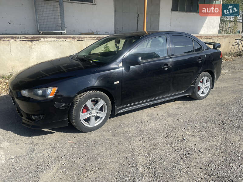 Седан Mitsubishi Lancer 2008 в Ужгороде
