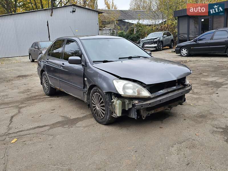 Седан Mitsubishi Lancer 2008 в Киеве