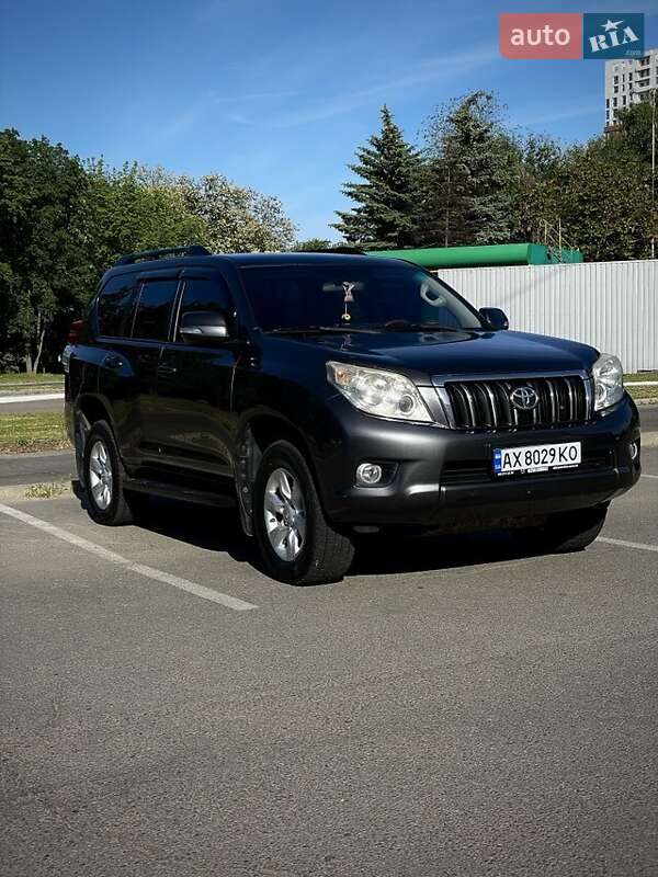 Внедорожник / Кроссовер Toyota Land Cruiser Prado 2012 в Днепре Внедорожник / Кроссовер Toyota Land Cruiser Prado 2012 в Днепре