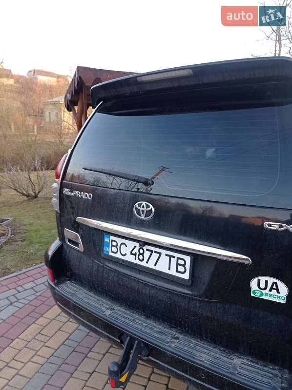 Внедорожник / Кроссовер Toyota Land Cruiser Prado 2005 в Стебнику