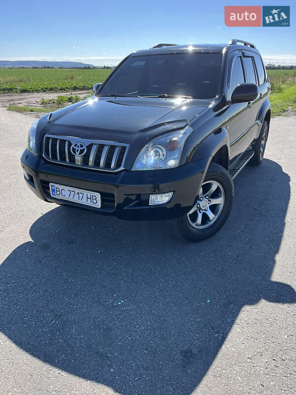 Внедорожник / Кроссовер Toyota Land Cruiser Prado 2007 в Львове