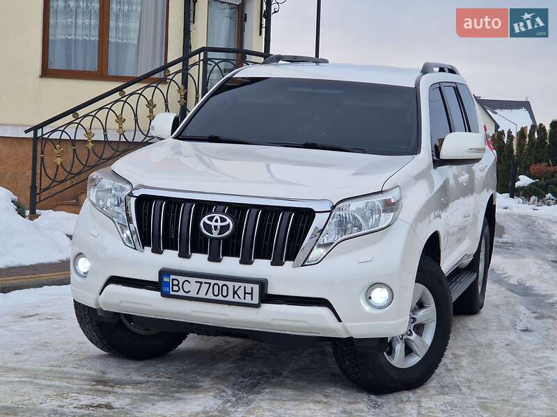 Внедорожник / Кроссовер Toyota Land Cruiser Prado 2017 в Дрогобыче