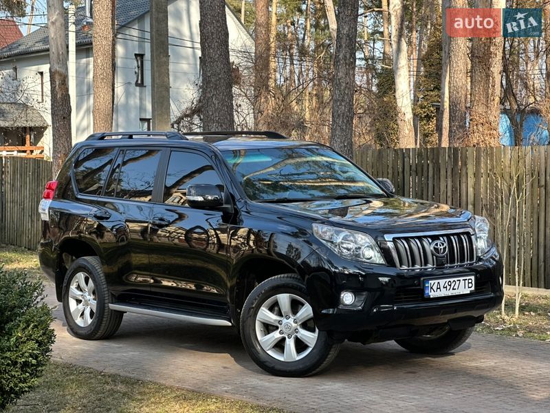 Внедорожник / Кроссовер Toyota Land Cruiser Prado 2010 в Киеве