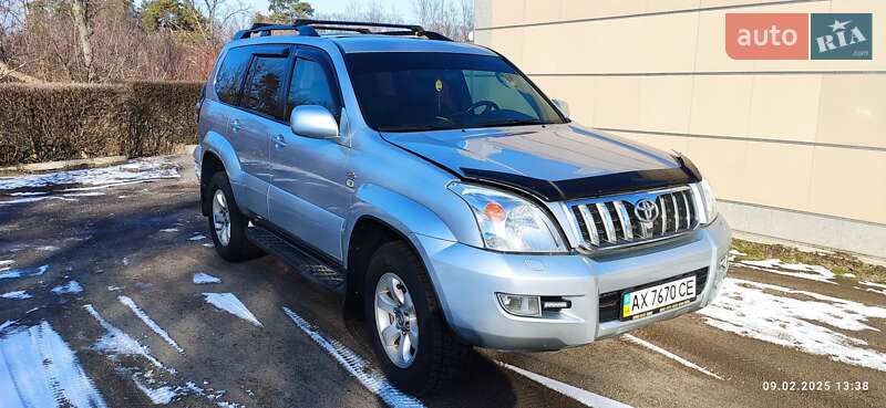 Внедорожник / Кроссовер Toyota Land Cruiser 2006 в Харькове