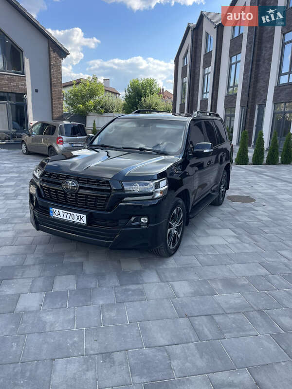 Позашляховик / Кросовер Toyota Land Cruiser 2017 в Києві