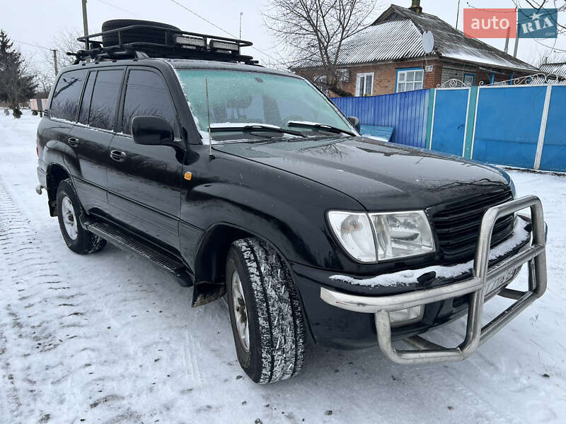 Внедорожник / Кроссовер Toyota Land Cruiser 2001 в Полтаве
