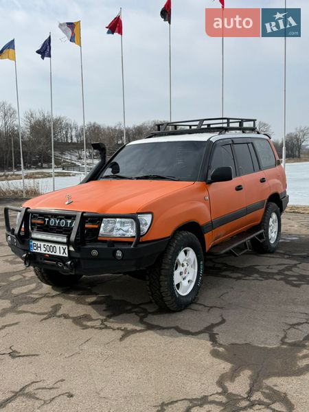 Позашляховик / Кросовер Toyota Land Cruiser 2003 в Балті