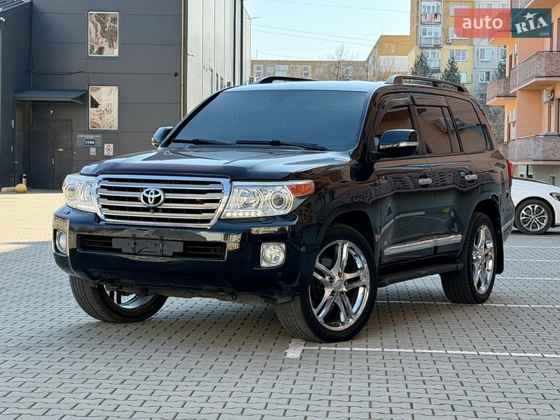Внедорожник / Кроссовер Toyota Land Cruiser 2013 в Ужгороде Внедорожник / Кроссовер Toyota Land Cruiser 2013 в Ужгороде